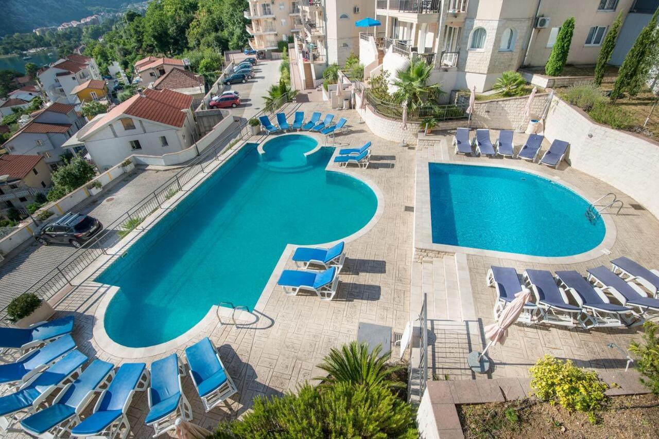 J&M Apartment Kotor Eksteriør bilde