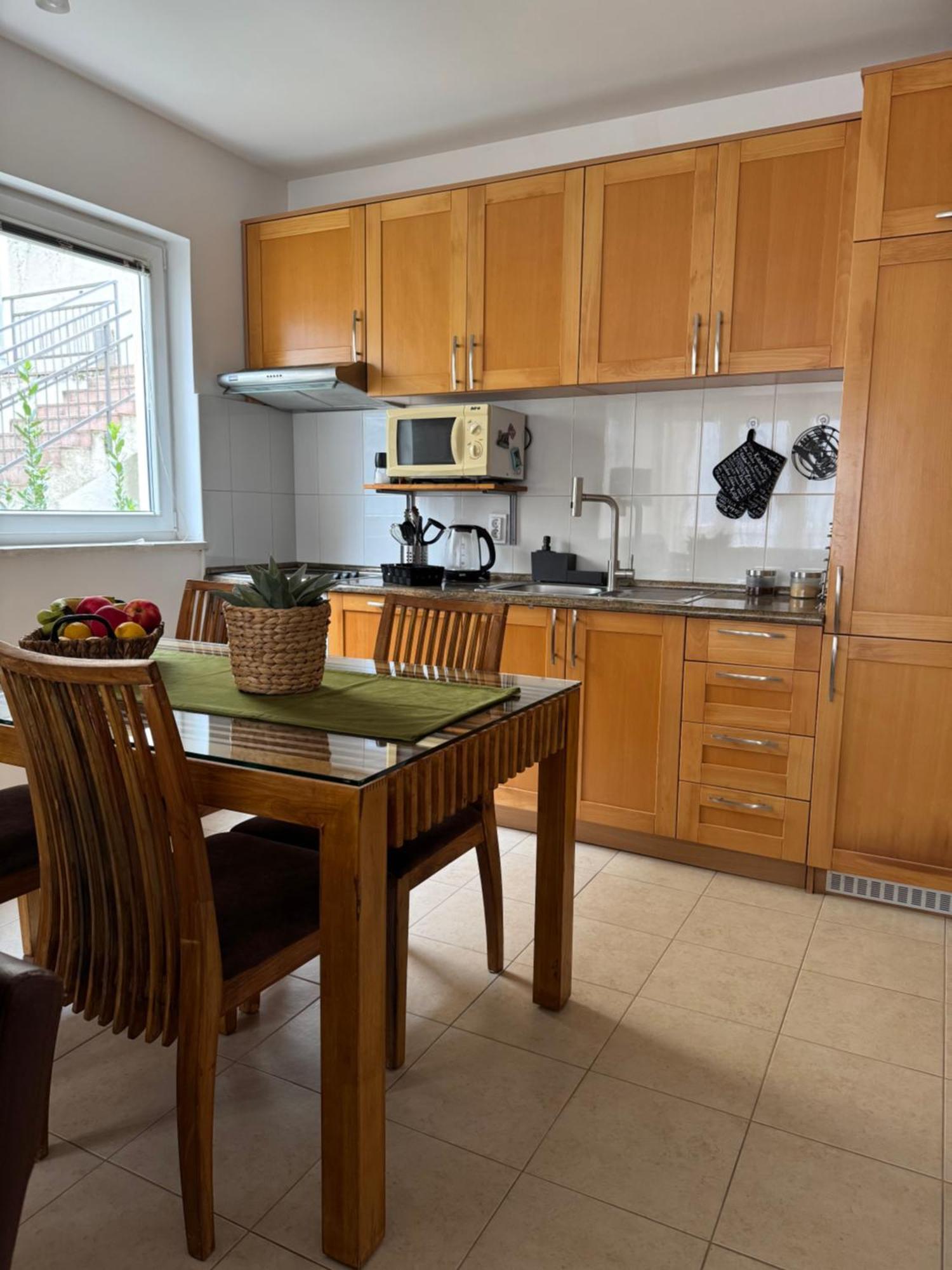 J&M Apartment Kotor Eksteriør bilde